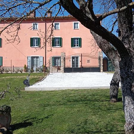 Casale - La Camera Di Leda Lamporecchio Ngoại thất bức ảnh