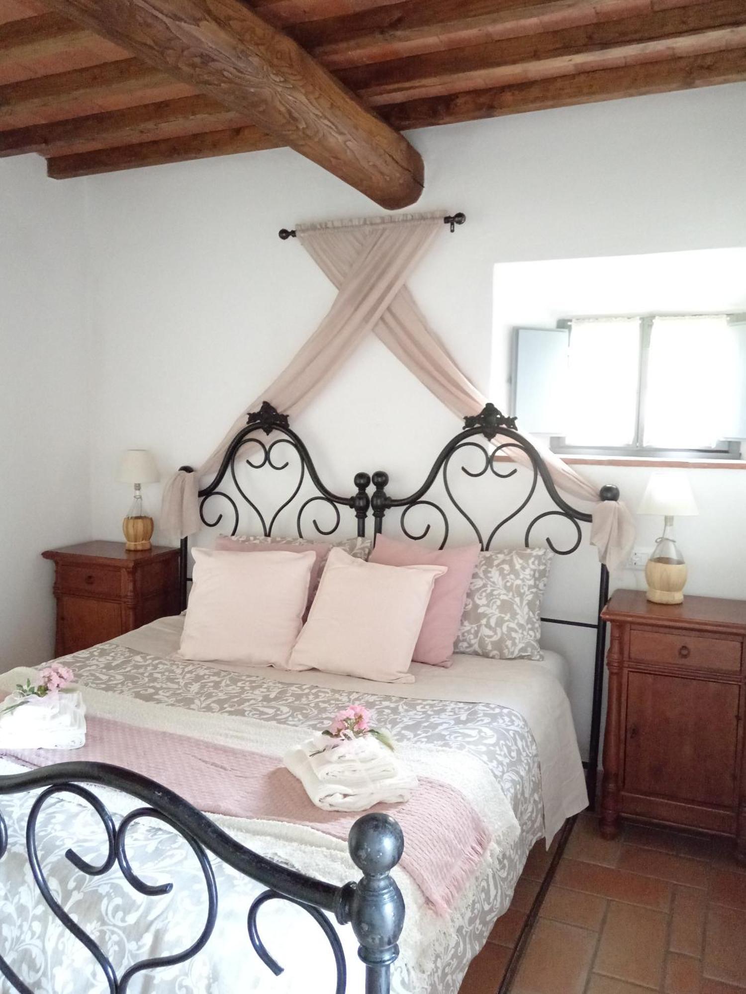 Casale - La Camera Di Leda Lamporecchio Ngoại thất bức ảnh