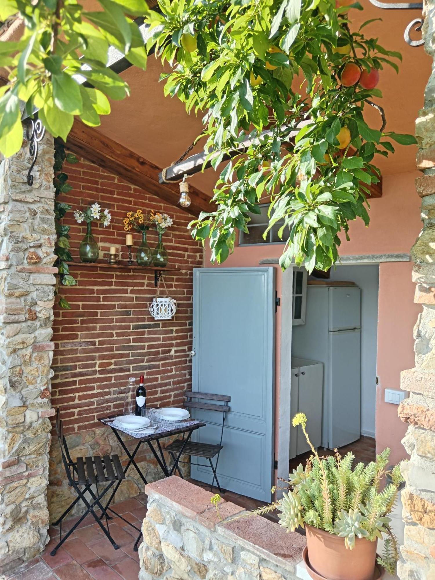 Casale - La Camera Di Leda Lamporecchio Ngoại thất bức ảnh