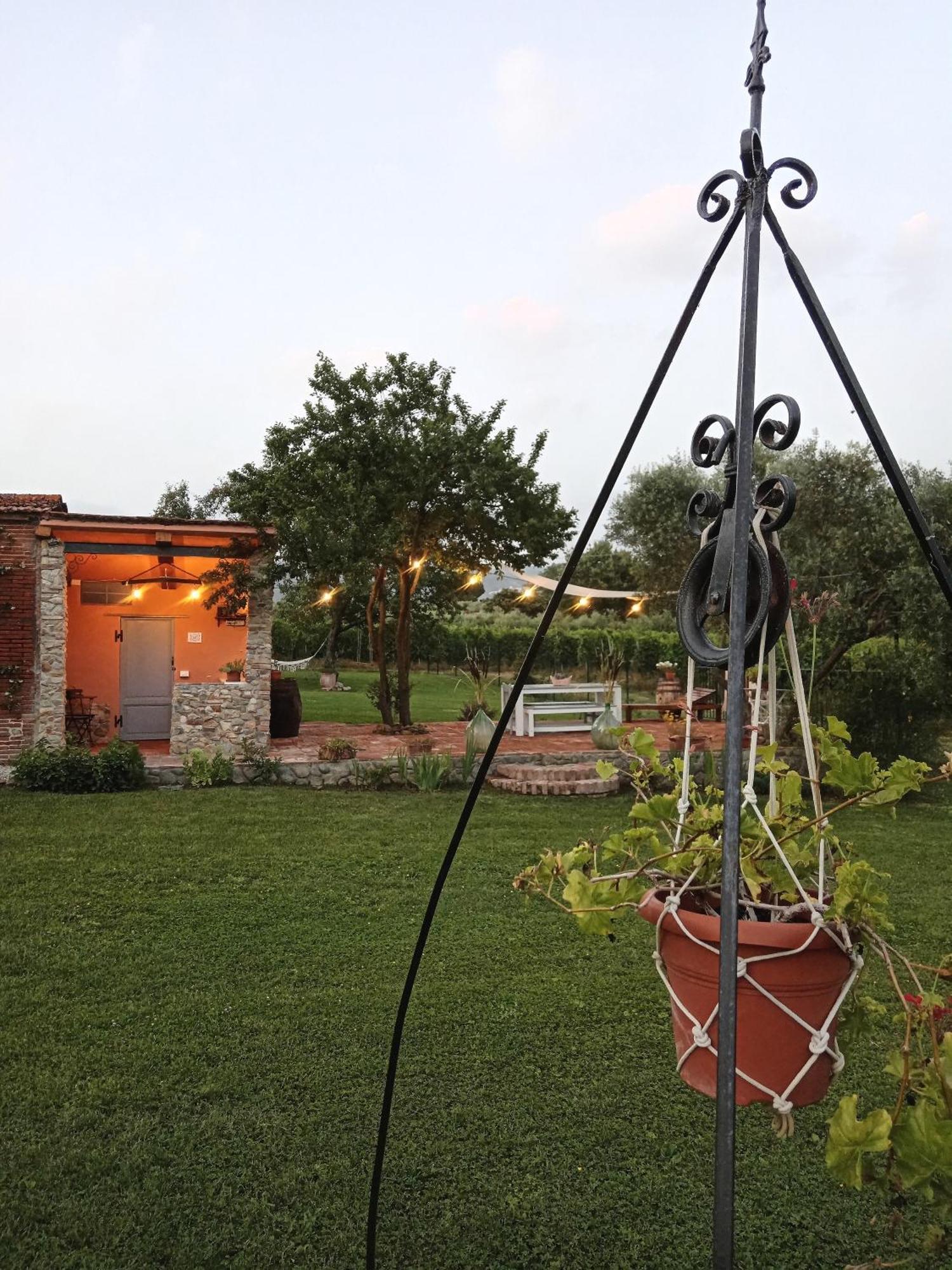 Casale - La Camera Di Leda Lamporecchio Ngoại thất bức ảnh