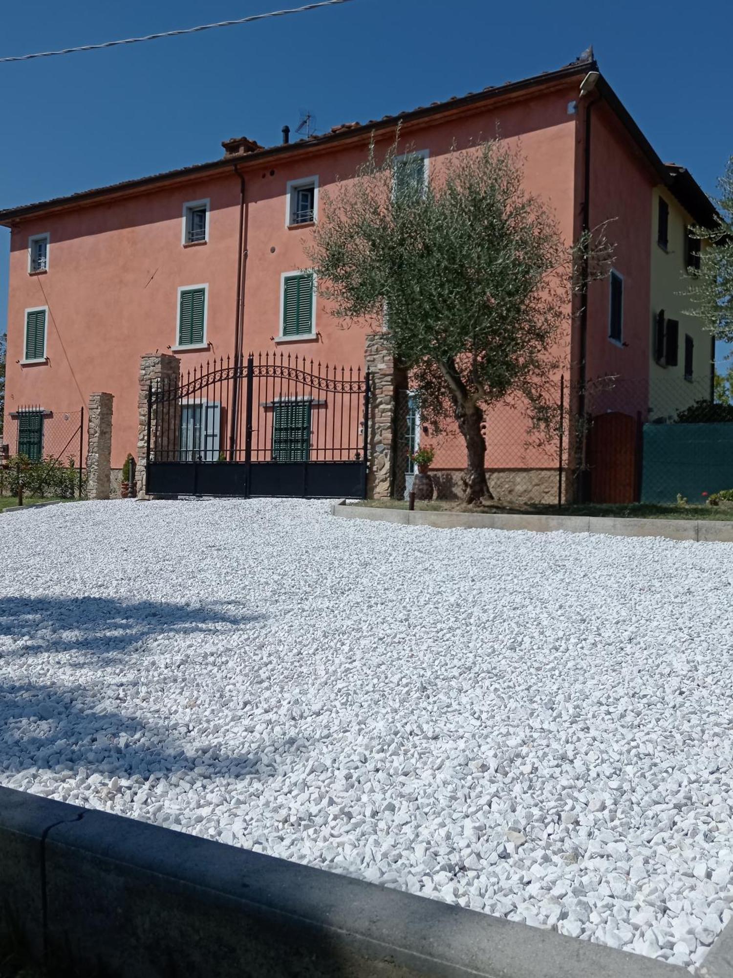Casale - La Camera Di Leda Lamporecchio Ngoại thất bức ảnh